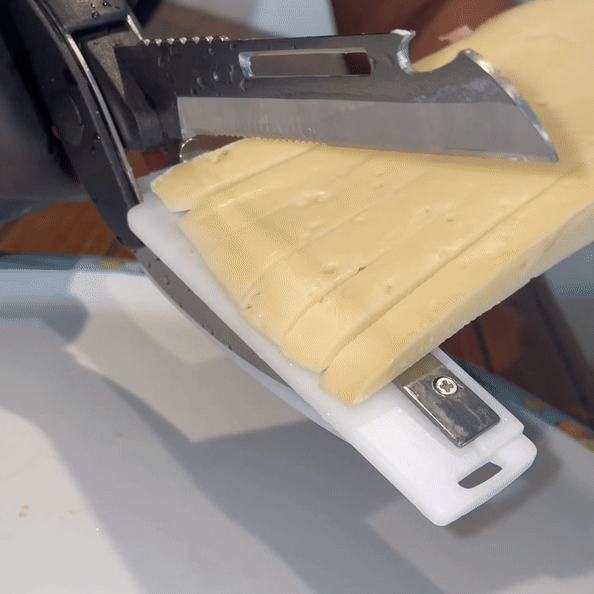 TriMaster 6.0 Universal-Schere in Aktion